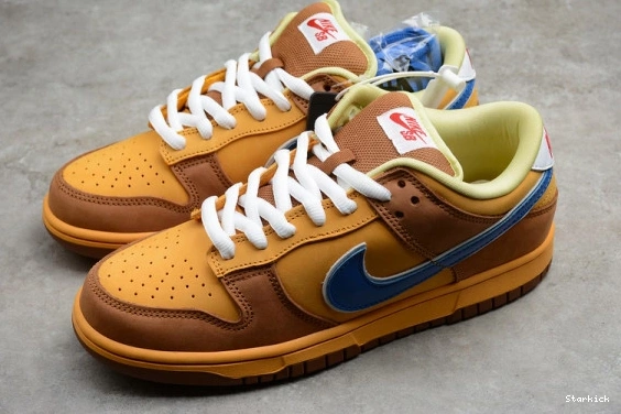 Ale Brown Dunk Low Newcastle Nike 313170-741 SB 1113